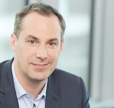 1 Antwort bitte: Cedrik Neike, Siemens AG