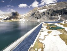 Alpiner Solarstrom aus der Schweiz